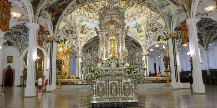 13 de outubro. Festa de Corpos Cristi. Basílica Catedralícia de Nossa Mãe do Palmar Coroada.