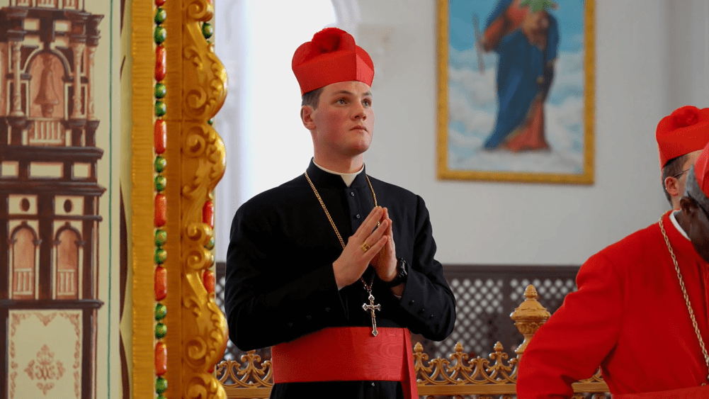 Novo vídeo! Um Novo Bispo da Santa Igreja Palmariana