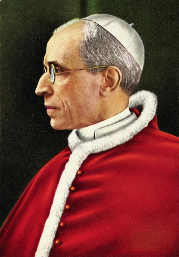 O Papa São <br>Pio XII